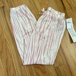 Girl’s loose fitting pajama pants